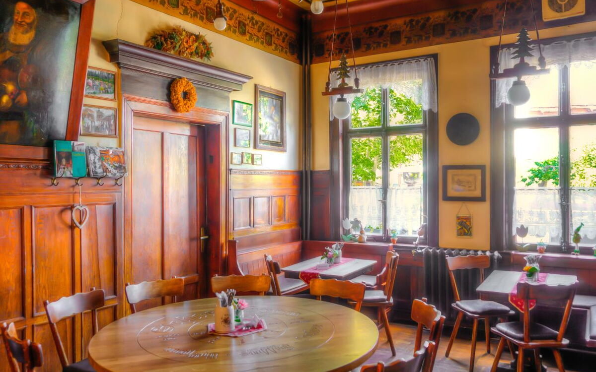 Rustikale Inneneinrichtung im Brauhaus Friedrichroda