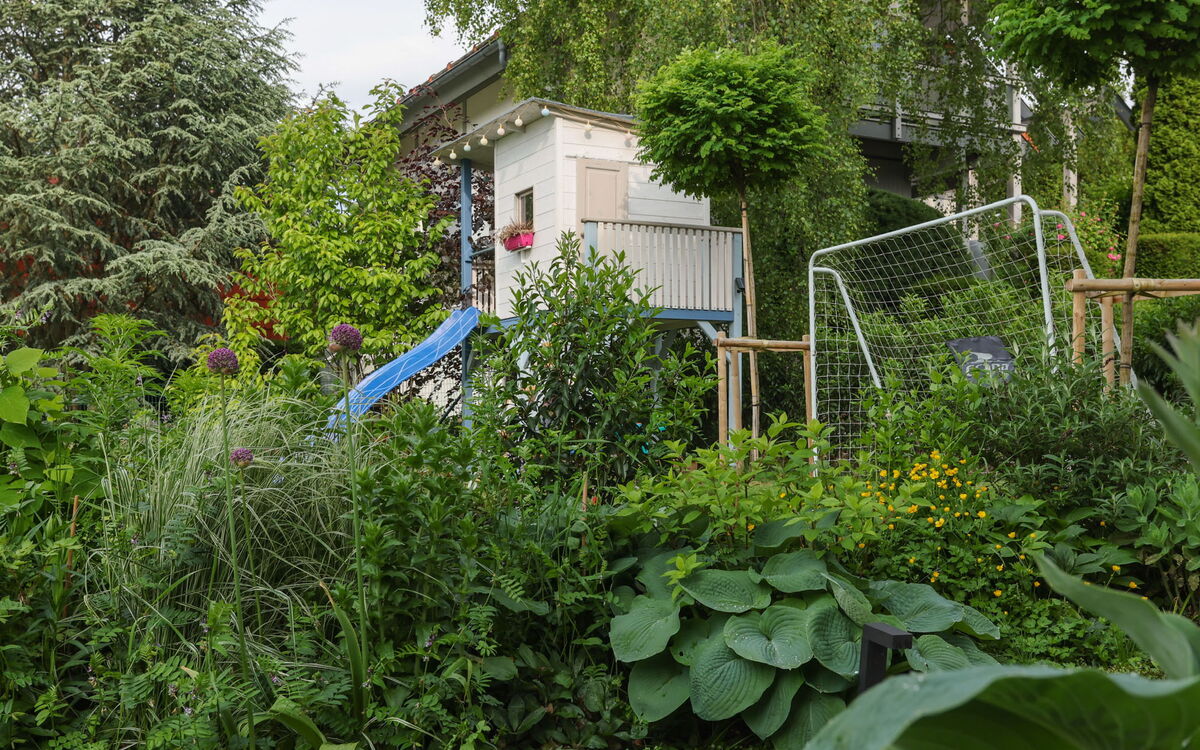 Garten vom Waldgold Chalet Friedrichroda