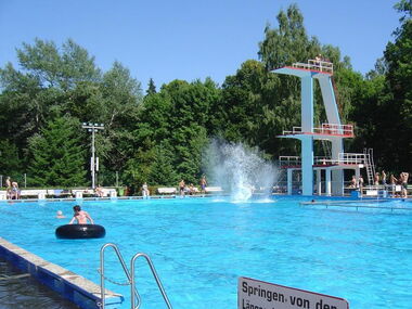 Schwimmbad Friedrichroda © Touristinformation Friedrichroda