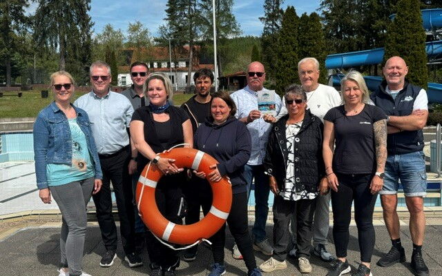 Schwimmbadteam